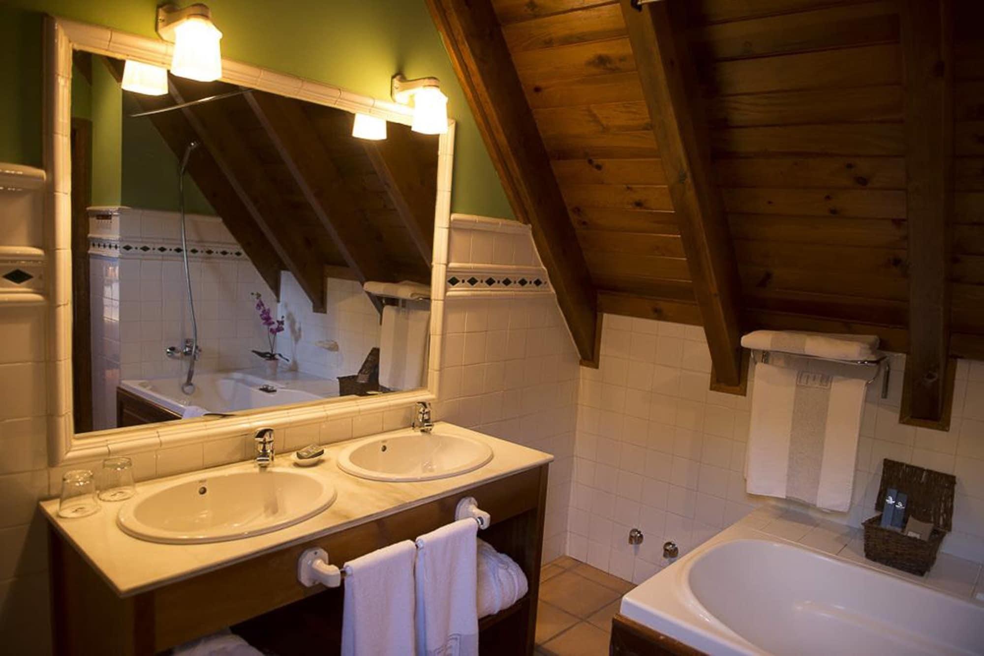 Hotel Chalet Bassibe Бакейра-Берет Екстериор снимка
