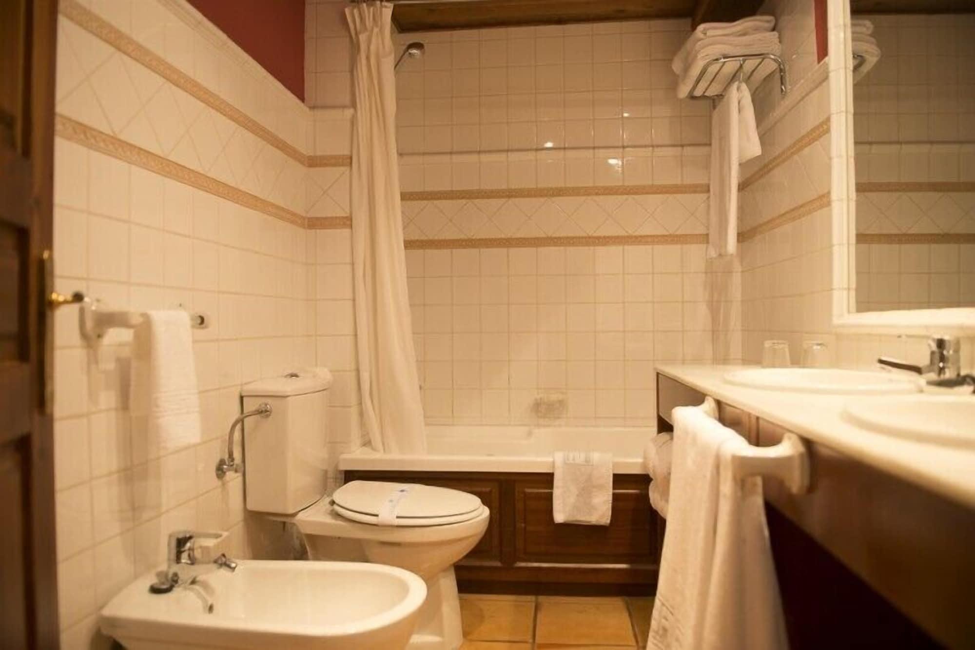 Hotel Chalet Bassibe Бакейра-Берет Екстериор снимка